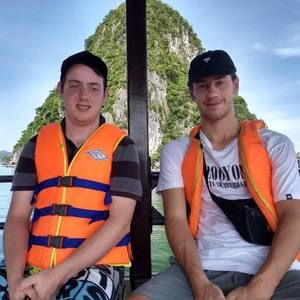 Meet your Posher, Bryce